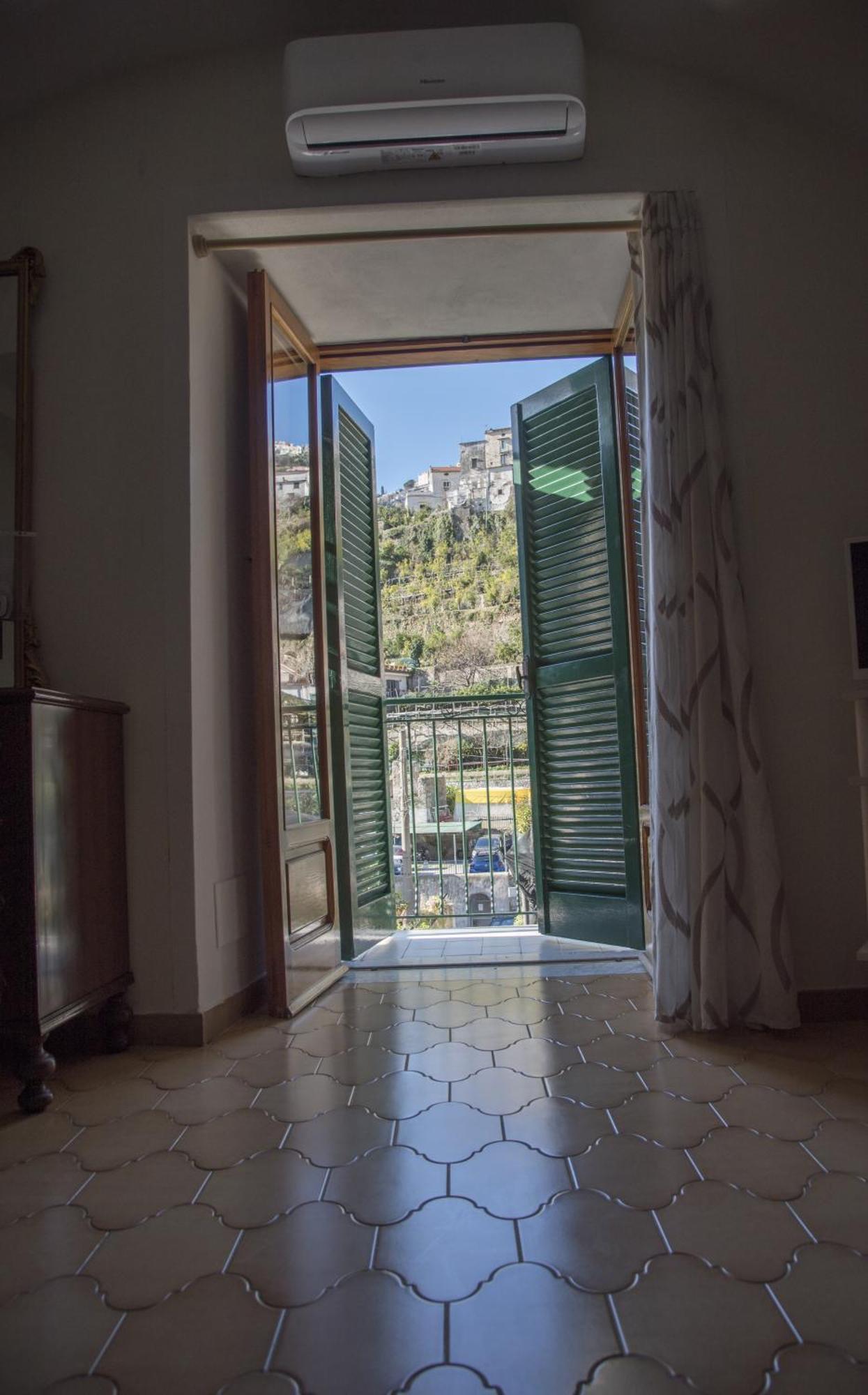Villa Donpeppehouse à Minori Extérieur photo